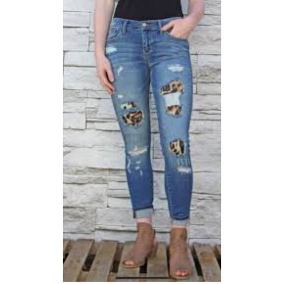 Judy Blue Skinny Fit Jeans 5/27 Distressed Animal Print Mid Rise Stretchy Denim - Picture 1 of 11